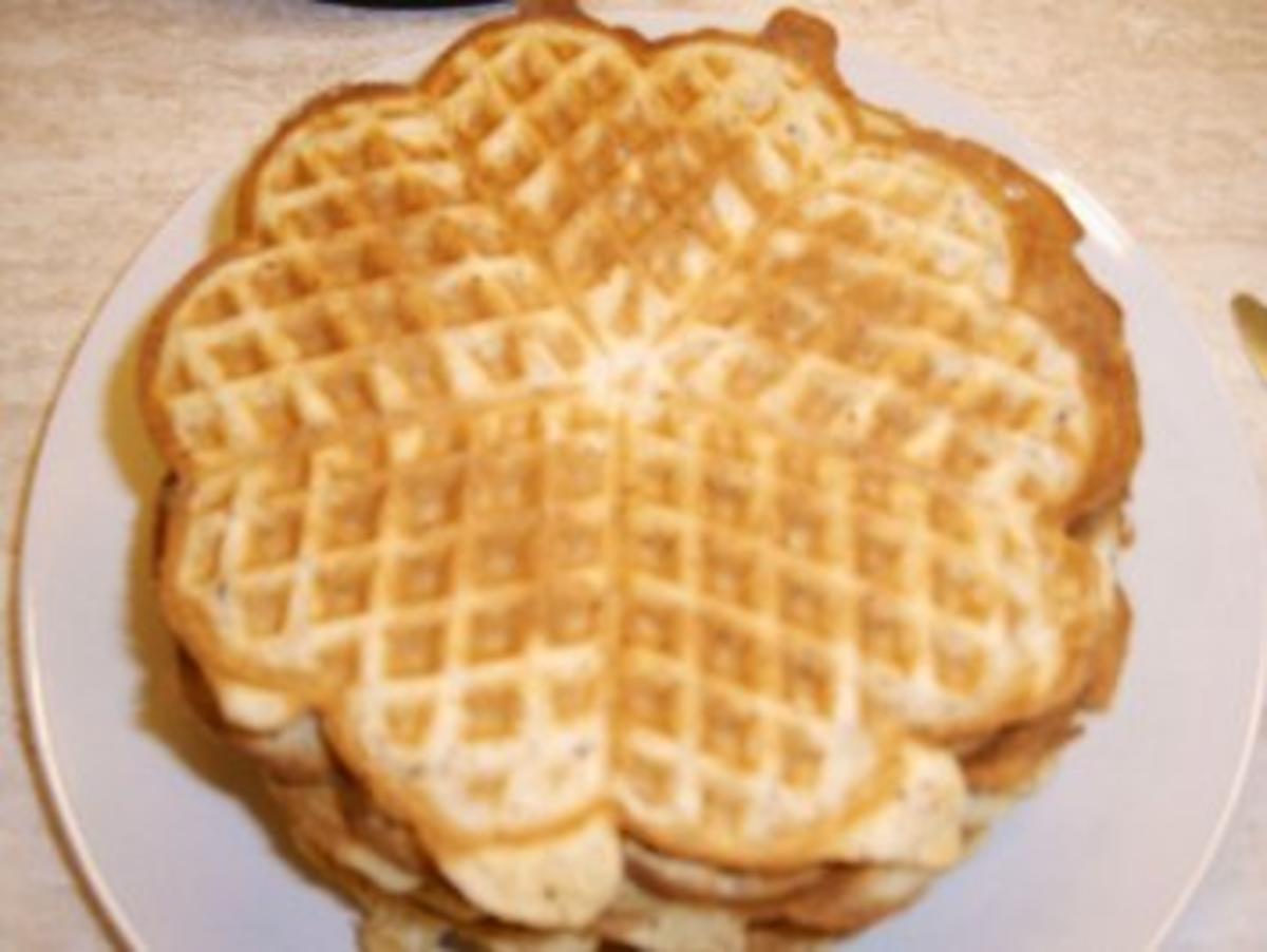 Feine Nusswaffeln - Rezept - Bild Nr. 6