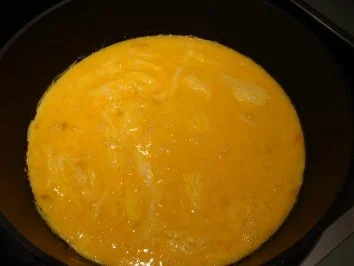 Kartoffelpü mit Rührei & Gurkensalat - Rezept - Bild Nr. 7