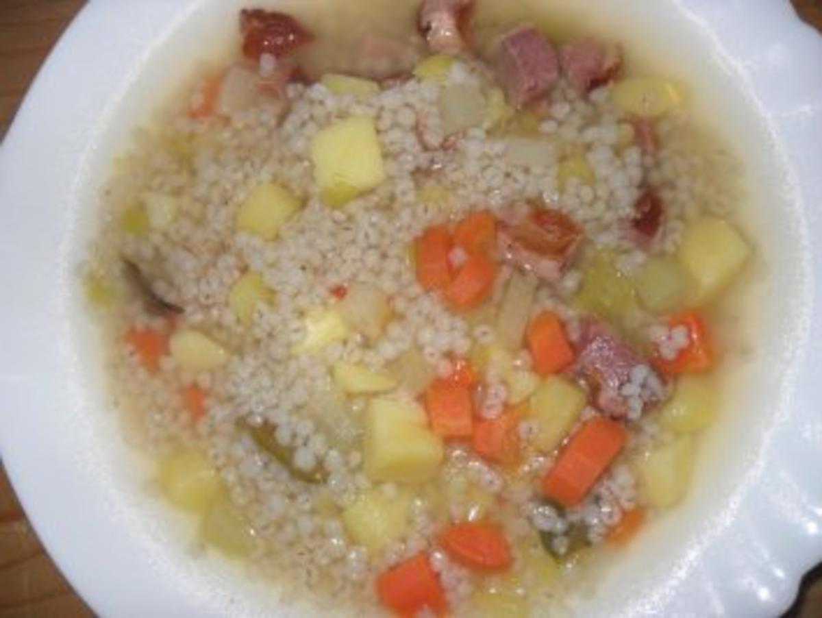 Graupensuppe mit Graupen und Kasseler Kamm - Rezept Von Einsendungen
franzel2104