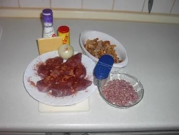 Rezept: Schweinemedallion mit Speckpfifferlingen Bild Nr. 2 Schweinemedallion mit Speckpfifferlingen - Rezept - Bild Nr. 2