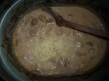 Rezept: Hauptgericht: Käsegulasch Bild Nr. 4 Hauptgericht: Käsegulasch - Rezept - Bild Nr. 4