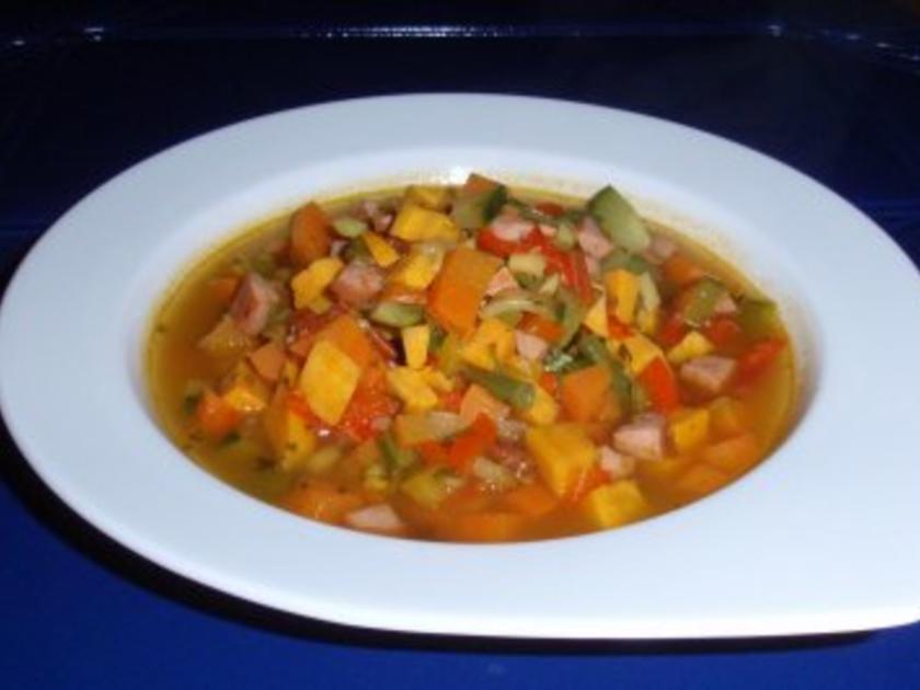 Süßkartoffel-Gemüse-Suppe - Rezept mit Bild - kochbar.de