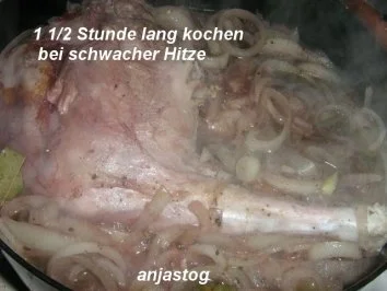 Rezept: Lammkeule mit Rotwein Zwiebeln und Birnen Bild Nr. 4 Lammkeule mit Rotwein Zwiebeln und Birnen - Rezept - Bild Nr. 4