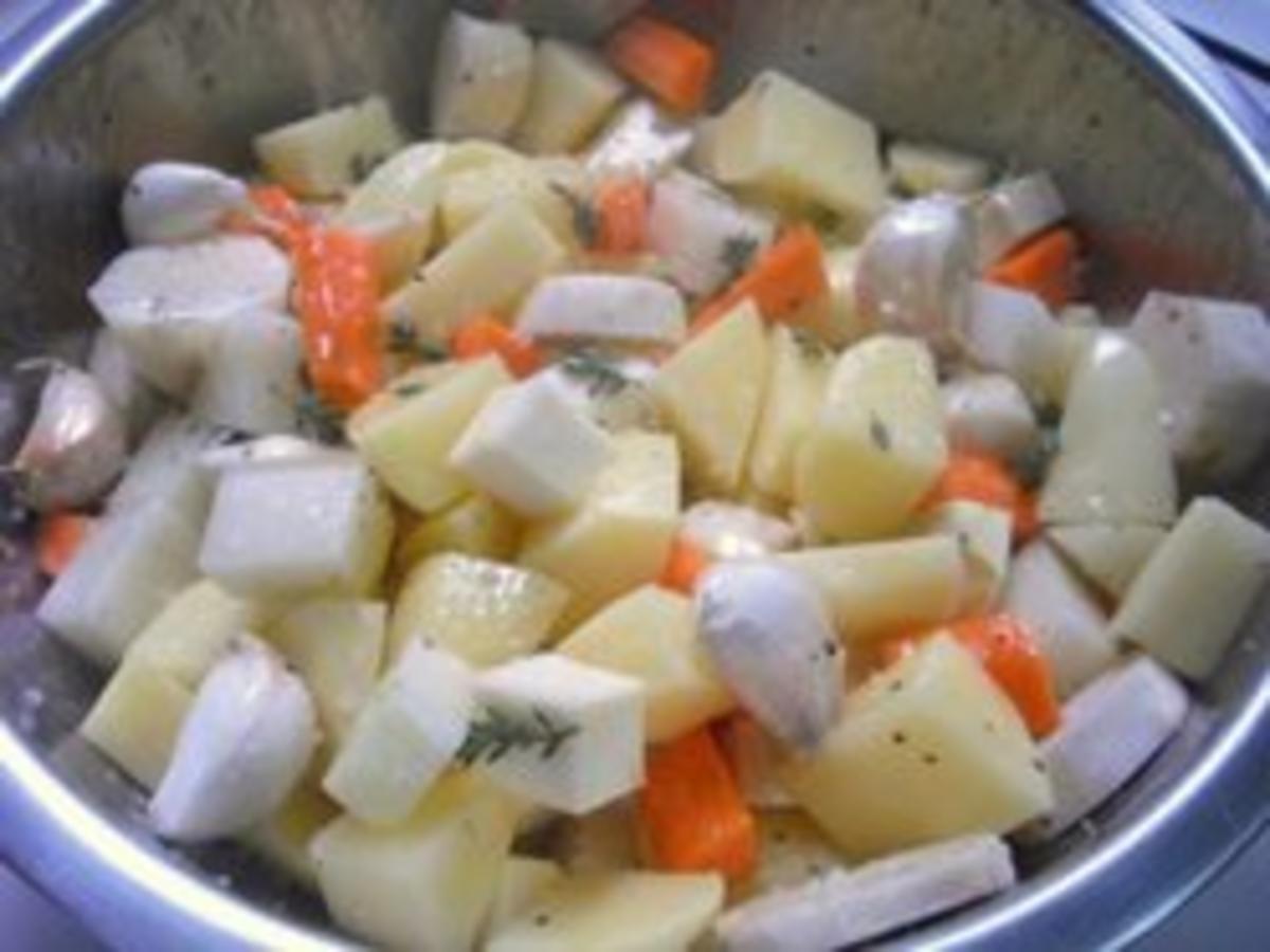 Hähnchenschenkel mit Gemüse und Reis in Honig - Rezept - Bild Nr. 2