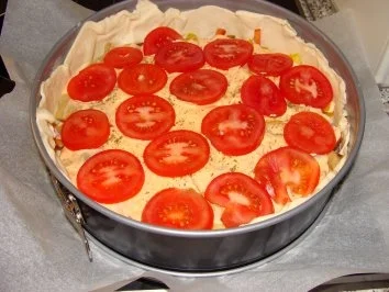 Rezept: Quiche mit Schinken, Paprika, Pilze u.a. Bild Nr. 7 Quiche mit Schinken, Paprika, Pilze u.a. - Rezept - Bild Nr. 7