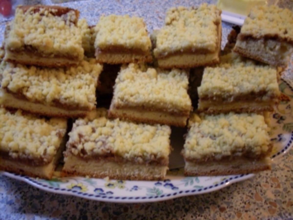 Streuselkuchen mit Pflaumenmuß - Rezept - kochbar.de