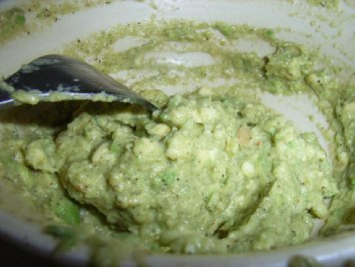 Bilder für Aufstrich, deftig: Avocado-Creme - Rezept