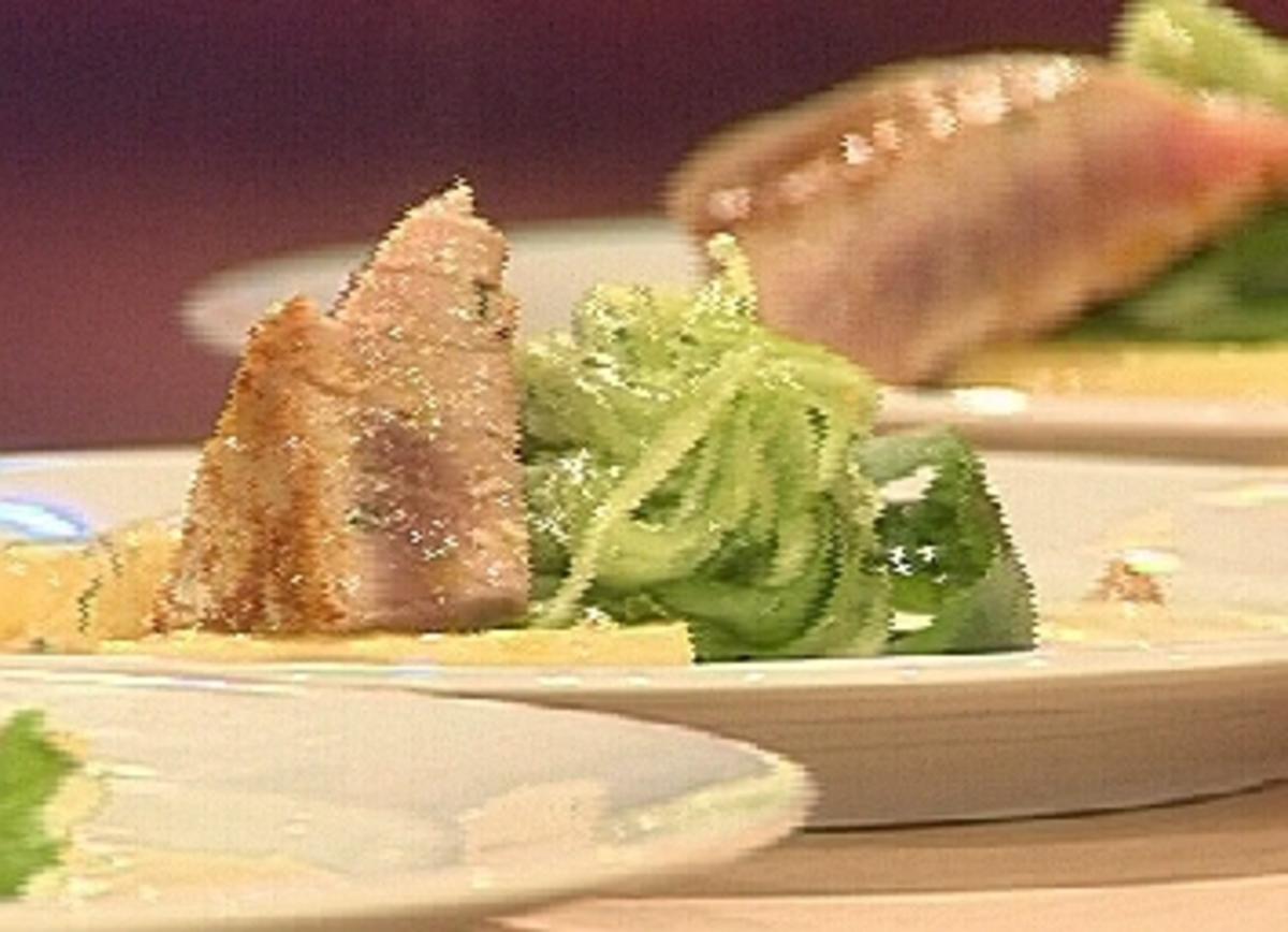 Yellow Fin Thunfisch mit Gurken und Sesamvinaigrette - Rezept - kochbar.de