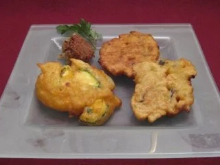 Rezept: Pintulle – Gefüllte Fischplätzchen und Tunfischbällchen Pintulle – Gefüllte Fischplätzchen und Tunfischbällchen - Rezept