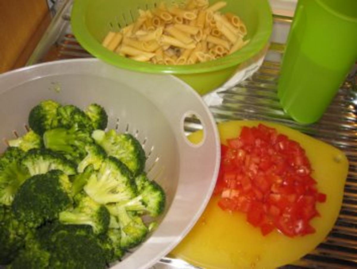Broccoli-Tomaten-Nudel-Auflauf - Rezept - Bild Nr. 3