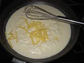 Rezept: Broccoli-Tomaten-Nudel-Auflauf Bild Nr. 4 Broccoli-Tomaten-Nudel-Auflauf - Rezept - Bild Nr. 4