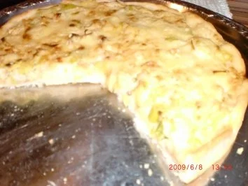 Rezept: Vegetarisch: Lauchpizza Bild Nr. 2 Vegetarisch: Lauchpizza - Rezept - Bild Nr. 2