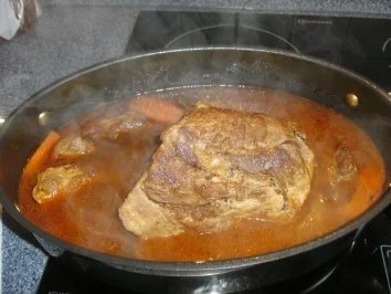 Hausmannskost: Schweinebraten mit Wirsing..zuerst zeige ich euch, wie ich mein Fleisch mache.... - Rezept - Bild Nr. 4