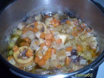 Rezept: Rindfleischsuppe Bild Nr. 4 Rindfleischsuppe - Rezept - Bild Nr. 4