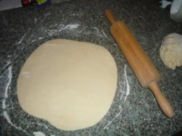 Fladenbrot mit Schinken-Käse-Füllung - Rezept - Bild Nr. 3