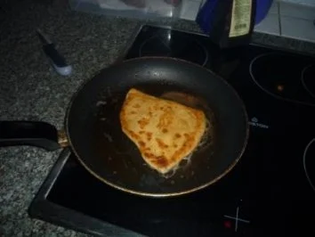 Fladenbrot mit Schinken-Käse-Füllung - Rezept - Bild Nr. 6