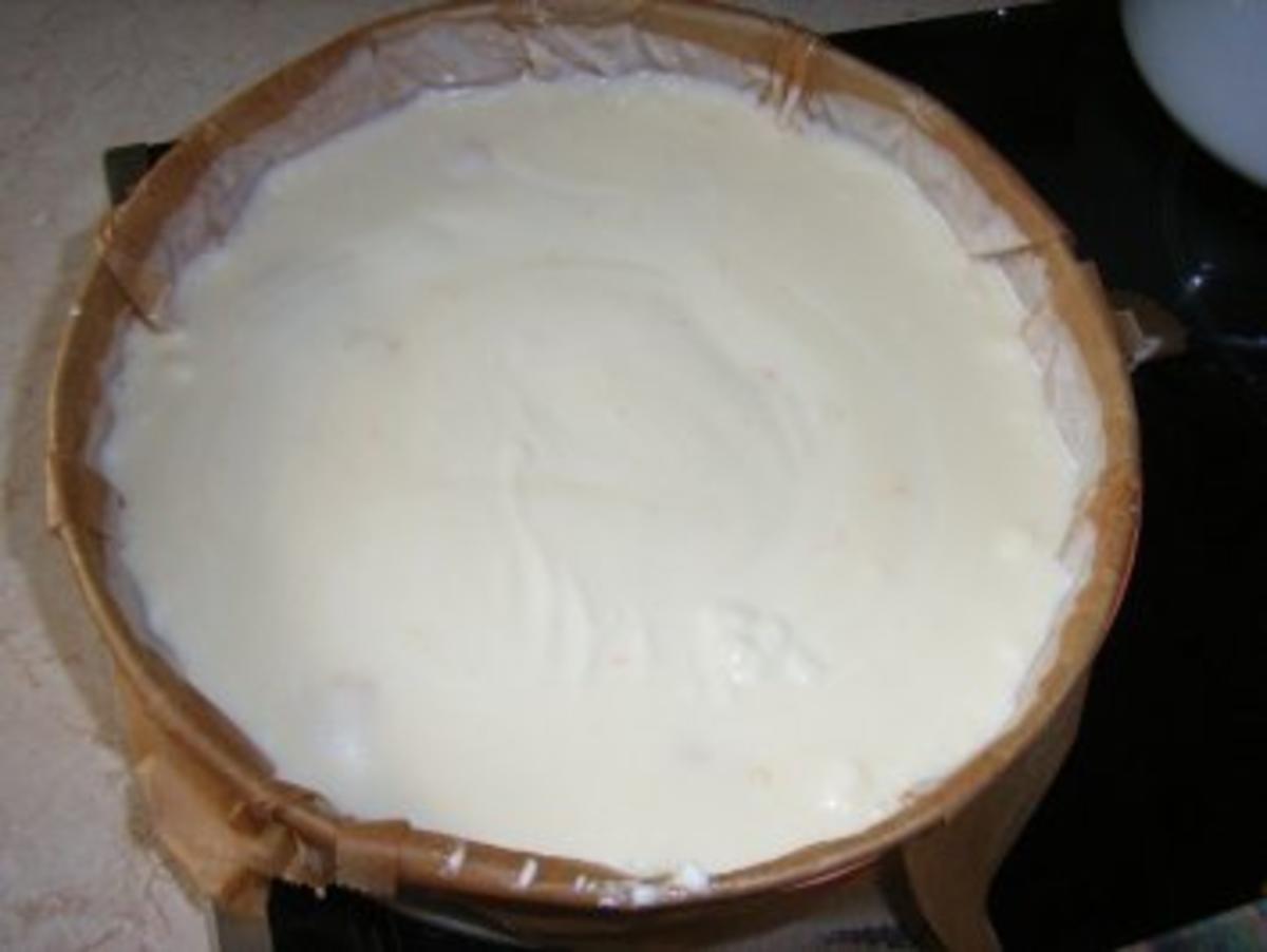 Kühlschranktorte "Joghurt-Orange-Cornflakesknäckebrot-Torte" - Rezept - Bild Nr. 6