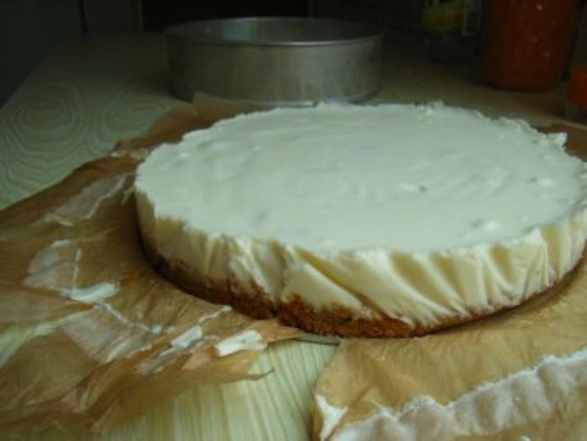Kühlschranktorte "Joghurt-Orange-Cornflakesknäckebrot-Torte" - Rezept - Bild Nr. 7