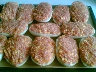 Überbackenes Hackfleischbrötchen - Rezept - Bild Nr. 3