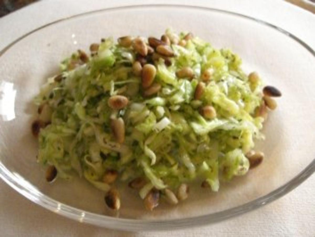 Salatbar: SPITZKOHLSALAT - Rezept mit Bild - kochbar.de