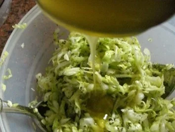 Salatbar:  SPITZKOHLSALAT - Rezept - Bild Nr. 6