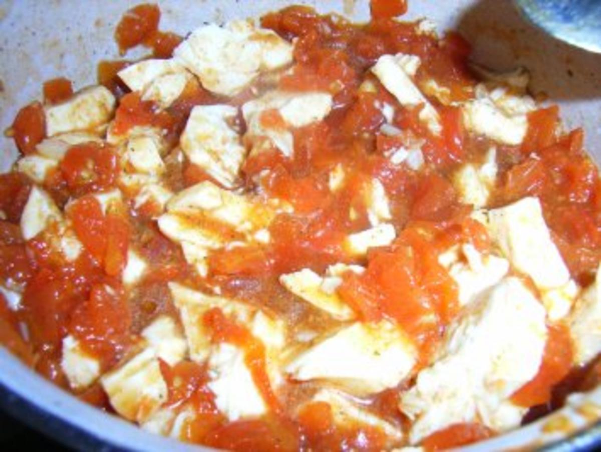Nudeln mit Tomaten-Mozzarella-Soße - Rezept - Bild Nr. 4