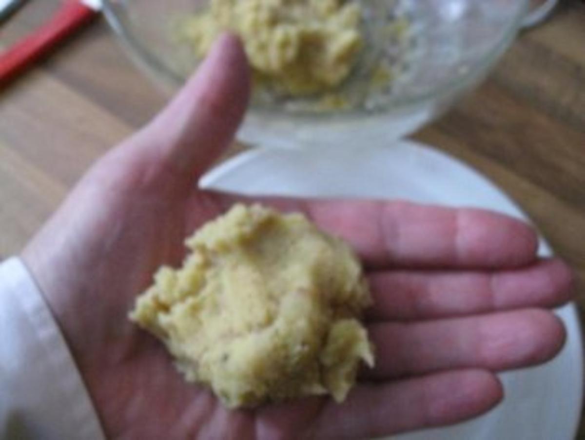 Haselnuß - Kartoffelkrapfen - Rezept - Bild Nr. 3