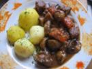 Rindergulasch mit Rotwein - Rezept