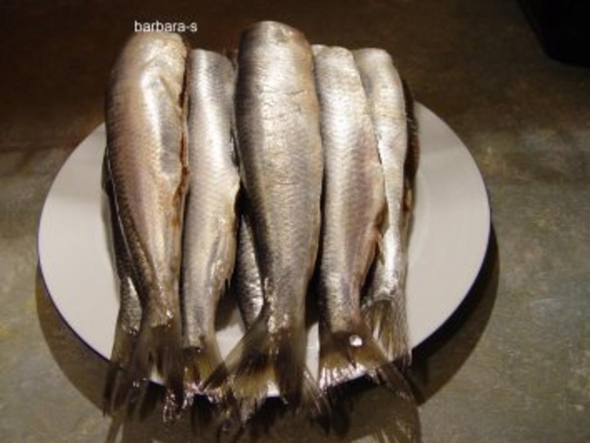 Fisch Gerichte: Eingelegte Bratheringe - einfach - 19 kcal/100g