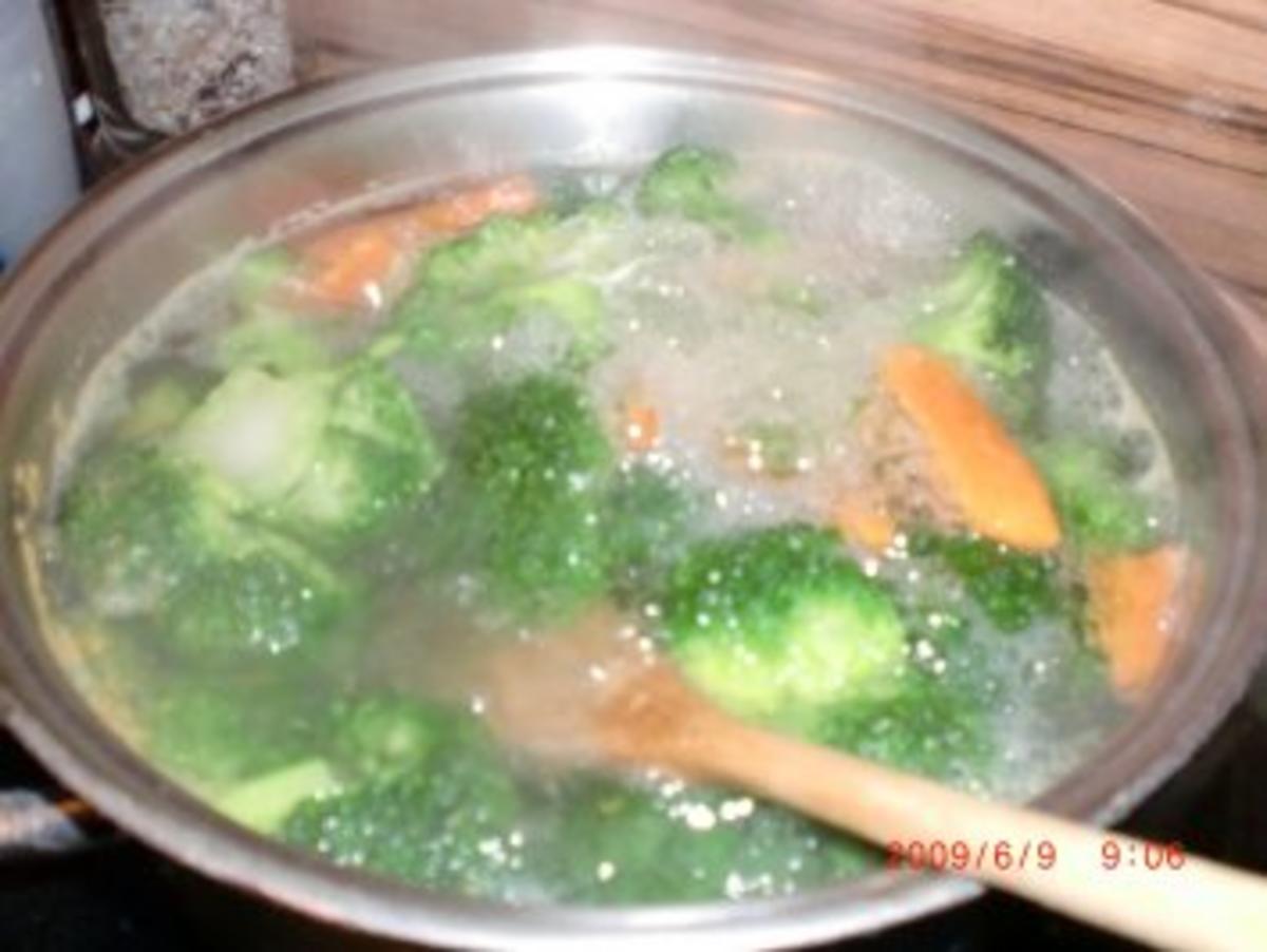 Beilage: Mozarella-Broccoli-Möhren! - Rezept - Bild Nr. 3