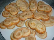 Kekse......Blätterteig- Mandelöhrchen - Rezept