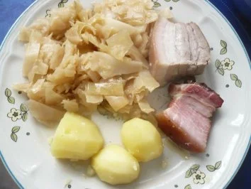 Rezept: Weißkohl mit Fleisch Weißkohl mit Fleisch - Rezept