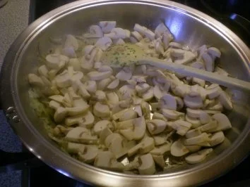 Rezept: Steinpilz Sauce Bild Nr. 3 Steinpilz Sauce - Rezept - Bild Nr. 3