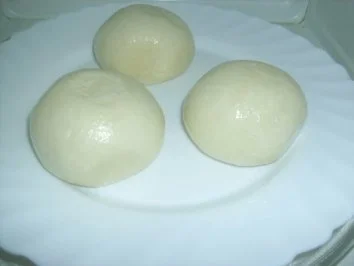 Hefeklöße mit Heidelbeeren - Rezept - Bild Nr. 5