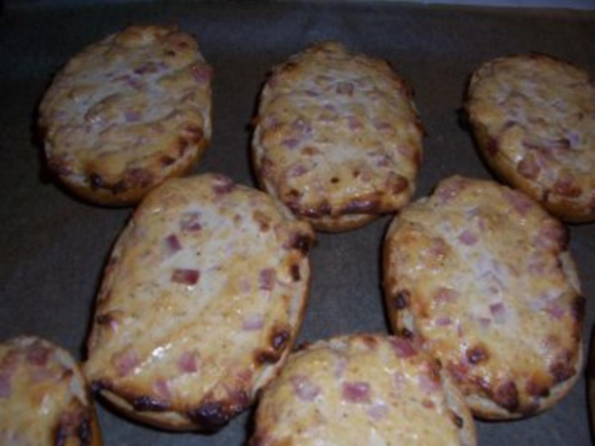 Snack Schmandbrötchen - einfach - 281 kcal/100g