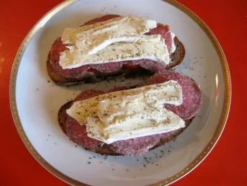 Rezept: überbackenes Brie-Brot Bild Nr. 4 überbackenes Brie-Brot - Rezept - Bild Nr. 4
