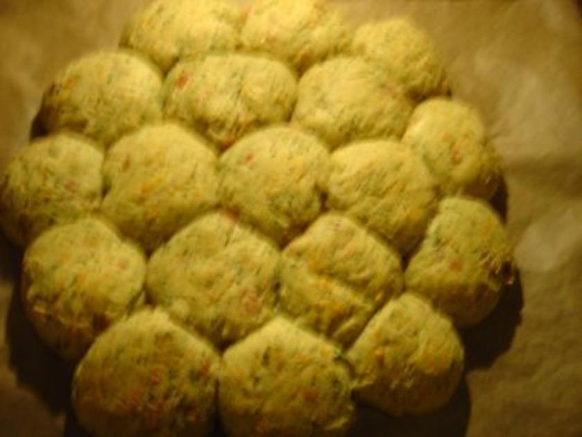Party Brötchen Kranz einfach köstlich - einfach - 275 kcal/100g