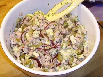 Schweizer- Käse- Wurstsalat... - Rezept - Bild Nr. 7