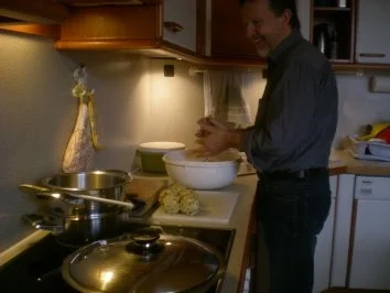 Rezept: Semmelknödel Bild Nr. 3 Semmelknödel - Rezept - Bild Nr. 3