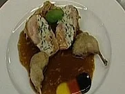 Rezept: Zweierlei von der Wachtel auf einem mediterranen Sauerkrautbett Zweierlei von der Wachtel auf einem mediterranen Sauerkrautbett - Rezept