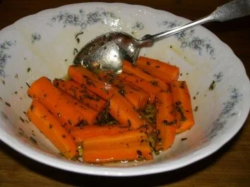 Rezept: Estragon-Honig-Möhrchen Bild Nr. 4 Estragon-Honig-Möhrchen - Rezept - Bild Nr. 4