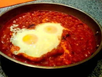 Rezept: Backed Beans mit Spiegelei Backed Beans mit Spiegelei - Rezept