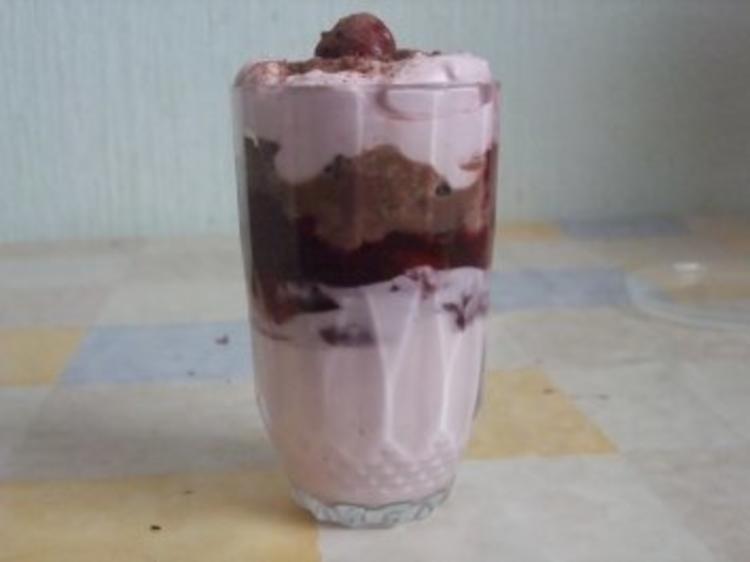 Schwarzwald-Becher - Rezept mit Bild - kochbar.de