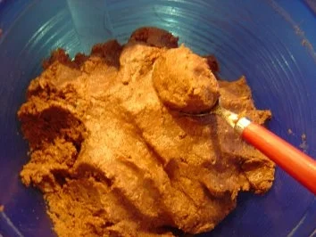 Rezept: Rumkugeln, wie sie der Bäcker macht... aus Resten... ergibt ca. 18 Stück Bild Nr. 5 Rumkugeln, wie sie der Bäcker macht... aus Resten... ergibt ca. 18 Stück - Rezept - Bild Nr. 5