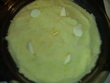 Rezept: Blutwurst-Kartoffelbrei-Auflauf Blutwurst-Kartoffelbrei-Auflauf - Rezept