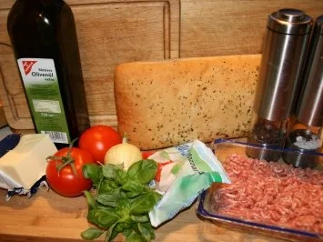 Rezept: Hack: Ciabatta mit Mettfüllung Bild Nr. 2 Hack: Ciabatta mit Mettfüllung - Rezept - Bild Nr. 2