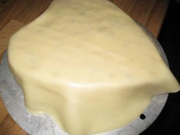 Valentinstorte mit Mon Cheri - Rezept - Bild Nr. 17