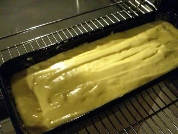 Rezept: Rührteig: feiner ZITRONENSANDKUCHEN Bild Nr. 3 Rührteig: feiner ZITRONENSANDKUCHEN - Rezept - Bild Nr. 3