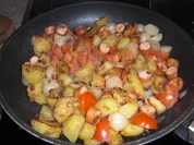 Gemüse-Würstchen-Pfanne - Rezept