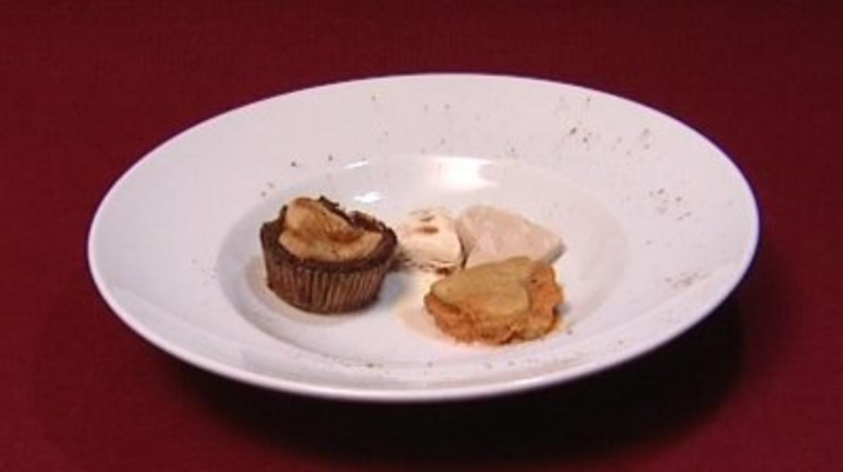 Mini Peach Cobbler, Butter Pecan Ice Cream und Sweet Potato Pie
(Florian Simbeck) - Rezept Gesendet von Das perfekte Promi Dinner